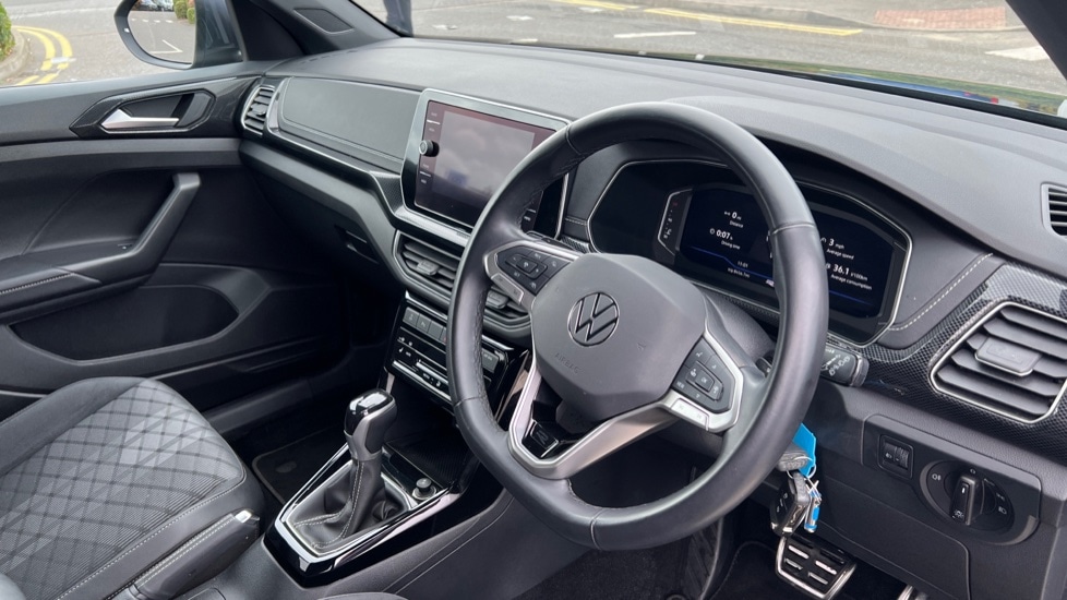 Used Volkswagen T-Cross 2024 for sale - 76556915: Photo 6