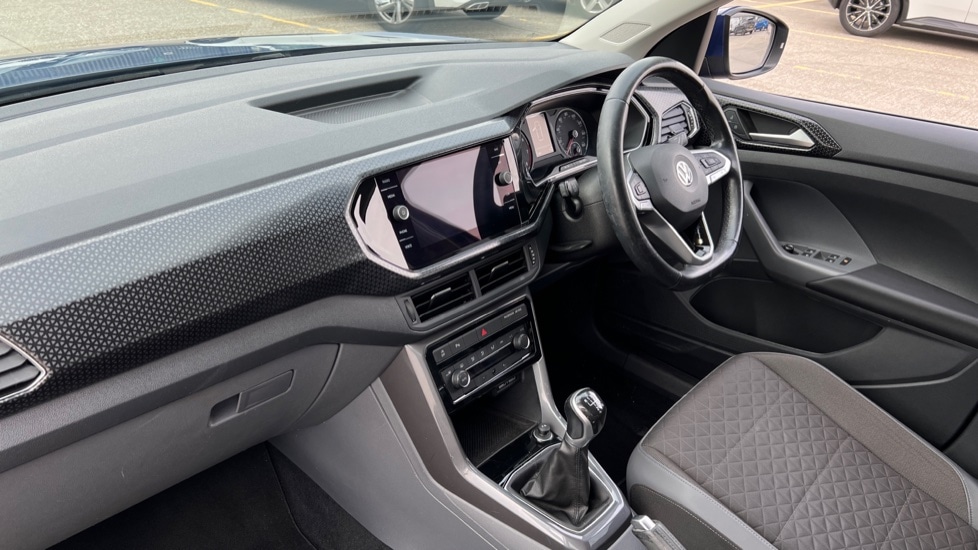 Used Volkswagen T-Cross 2019 for sale - 76124701: Photo 2