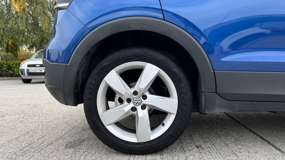 Used Volkswagen T-Cross 2019 for sale - 76124701: Photo 5