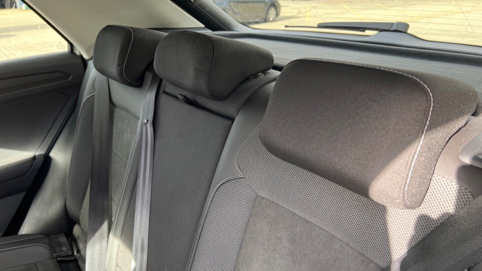 Used Volkswagen T-Roc 2023 for sale - 76539850: Photo 52