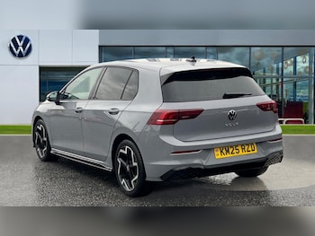 Used Volkswagen Golf 2025 for sale - 76438143: Photo