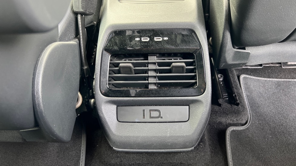 Used Volkswagen ID.4 2024 for sale - 76589771: Photo 34