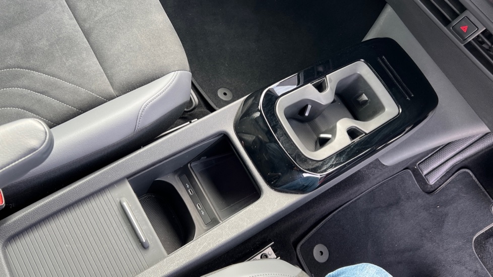 Used Volkswagen ID.4 2024 for sale - 76589771: Photo 35