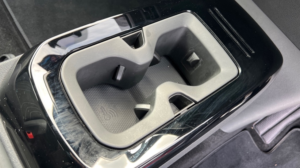 Used Volkswagen ID.4 2024 for sale - 76589771: Photo 36