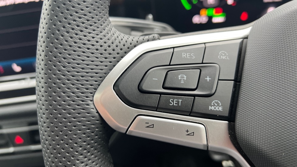 Used Volkswagen Tiguan 2025 for sale - 76873518: Photo 30