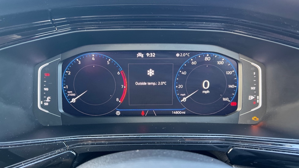 Used Volkswagen T-Cross 2022 for sale - 76872095: Photo 14