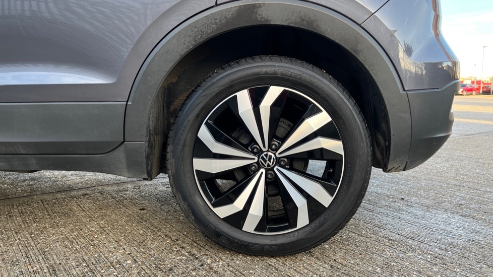 Used Volkswagen T-Cross 2022 for sale - 76872095: Photo 19