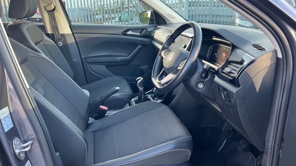 Used Volkswagen T-Cross 2022 for sale - 76872095: Photo 26