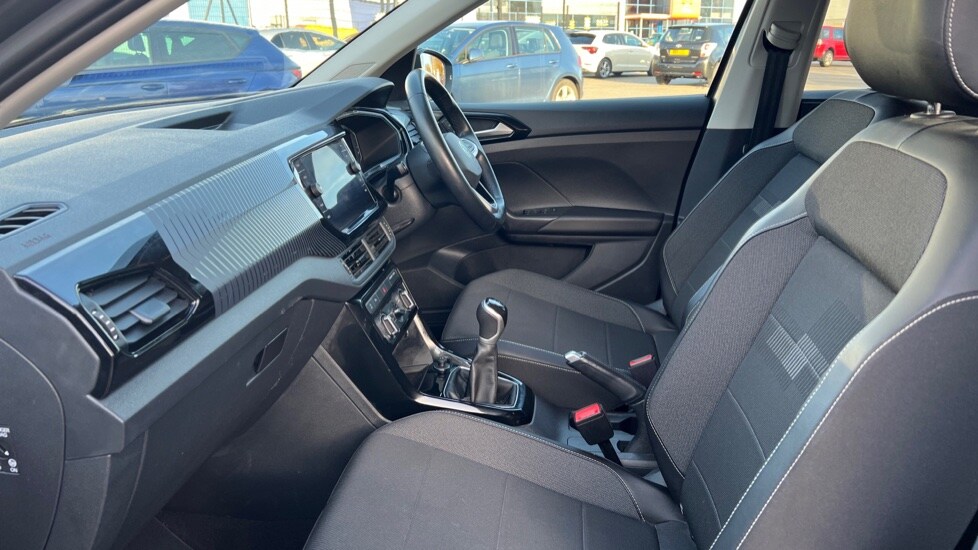 Used Volkswagen T-Cross 2022 for sale - 76872095: Photo 28