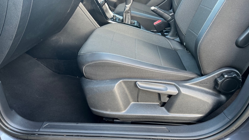 Used Volkswagen T-Cross 2022 for sale - 76872095: Photo 39