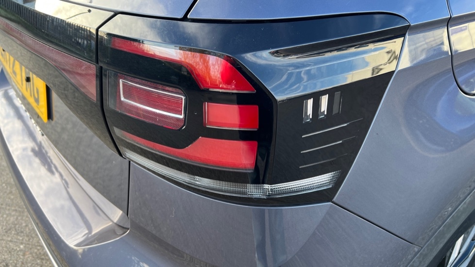 Used Volkswagen T-Cross 2022 for sale - 76872095: Photo 48