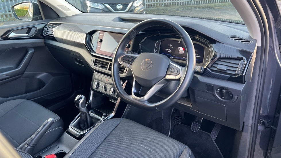 Used Volkswagen T-Cross 2022 for sale - 76872095: Photo 6