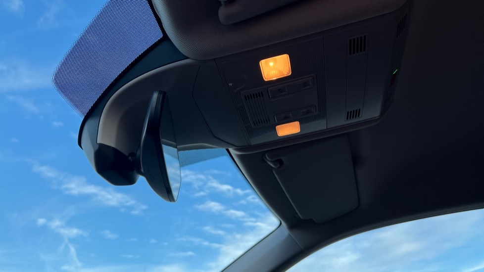 Used Volkswagen T-Cross 2022 for sale - 76872095: Photo 62