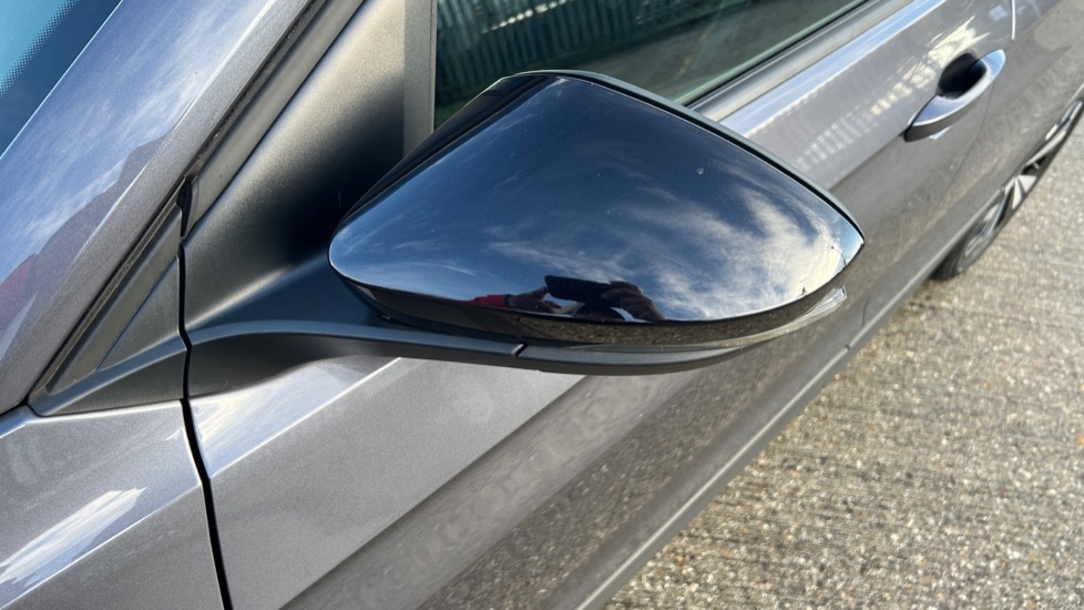 Used Volkswagen T-Cross 2022 for sale - 76872095: Photo 65