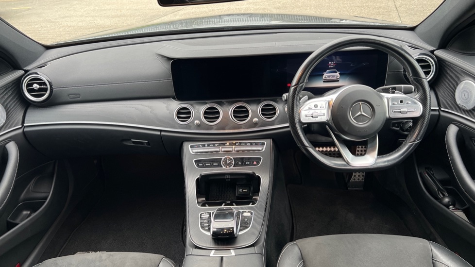 Used Mercedes-Benz E Class 2020 for sale - 76872931: Photo 11