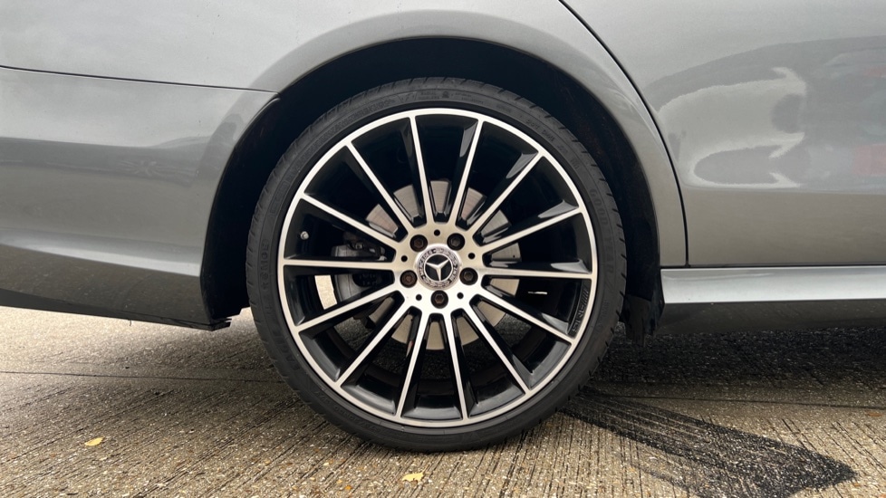 Used Mercedes-Benz E Class 2020 for sale - 76872931: Photo 19