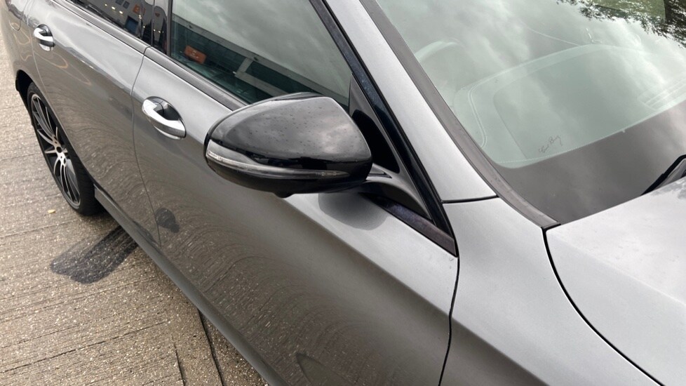 Used Mercedes-Benz E Class 2020 for sale - 76872931: Photo 45