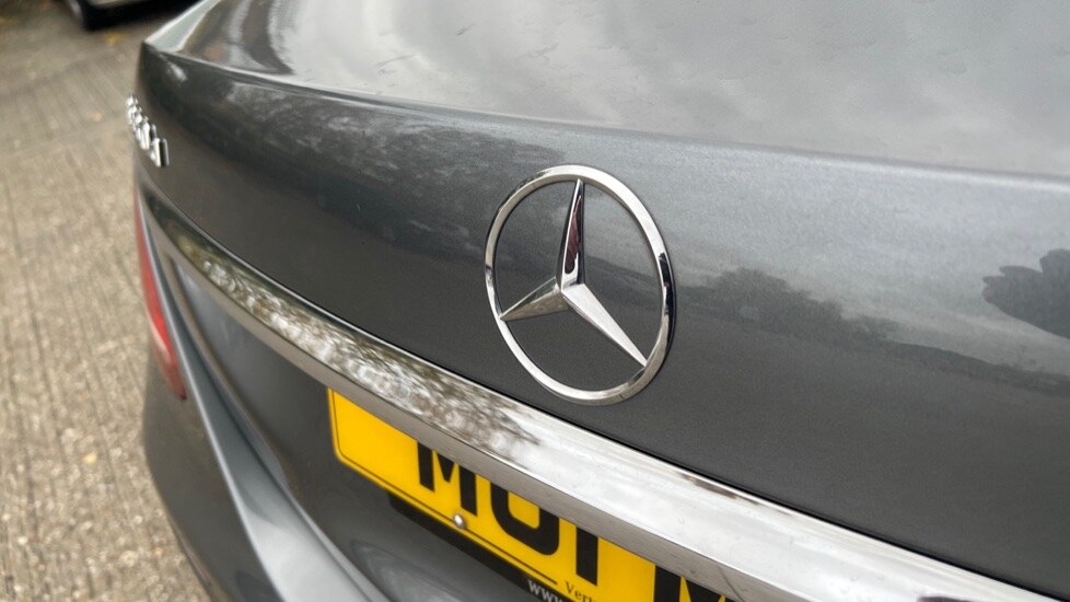 Used Mercedes-Benz E Class 2020 for sale - 76872931: Photo 50