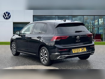 Used Volkswagen Golf 2022 for sale - 75554395: Photo