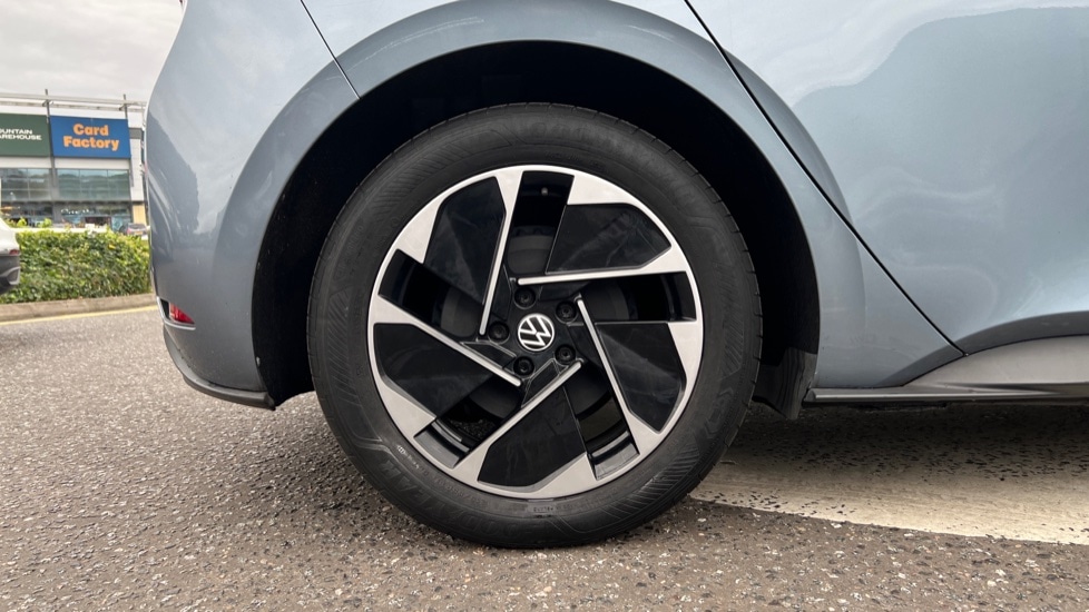 Used Volkswagen ID.3 2021 for sale - 76868892: Photo 5