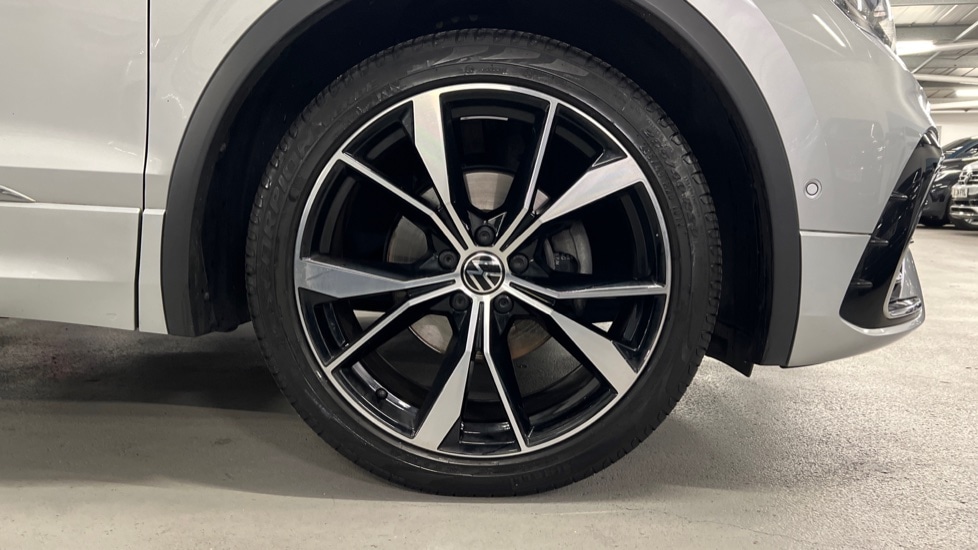 Used Volkswagen Tiguan 2020 for sale - 76872241: Photo 20