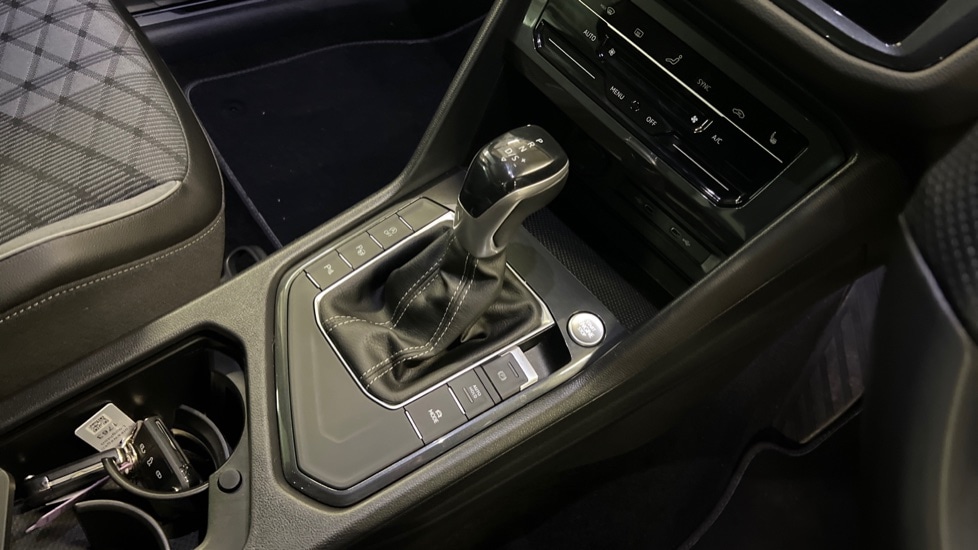 Used Volkswagen Tiguan 2020 for sale - 76872241: Photo 36