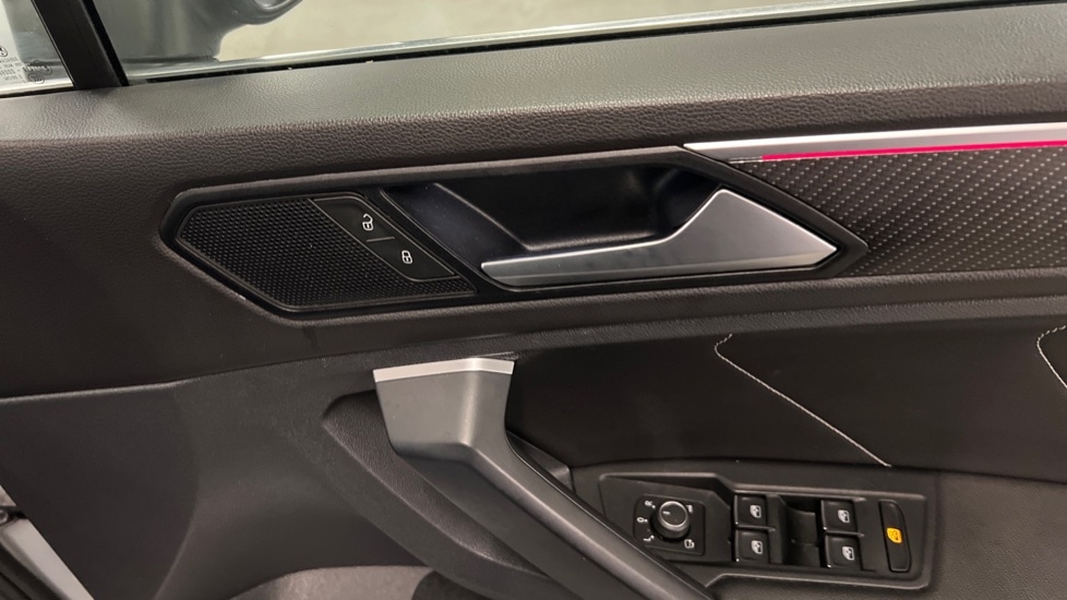 Used Volkswagen Tiguan 2020 for sale - 76872241: Photo 37