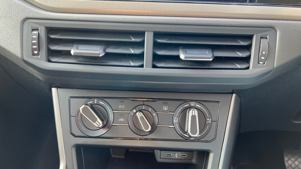 Used Volkswagen Polo 2021 for sale - 76442127: Photo 13