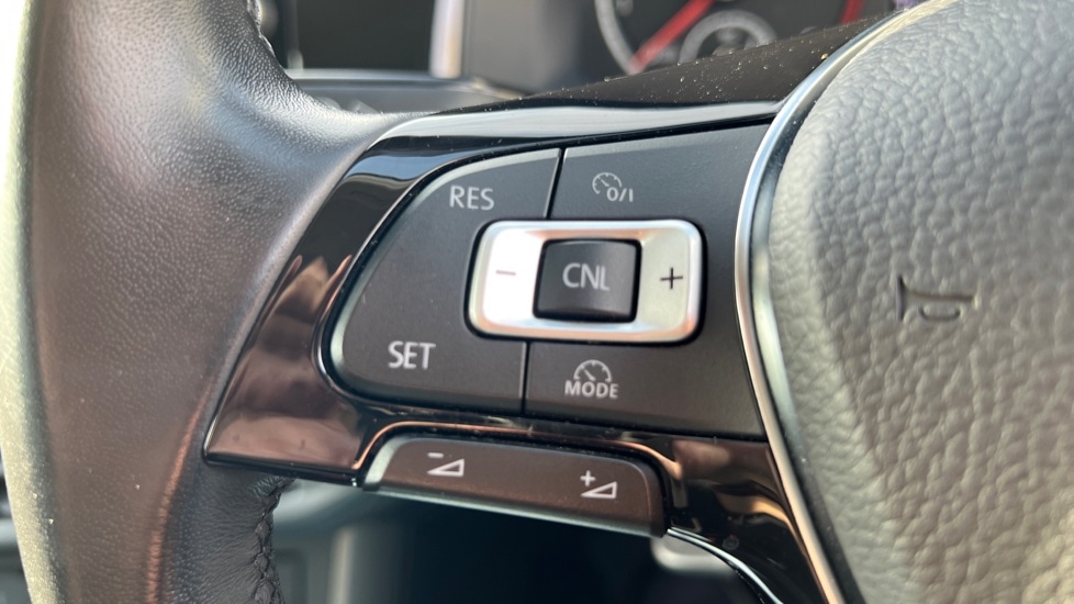 Used Volkswagen Polo 2021 for sale - 76442127: Photo 31