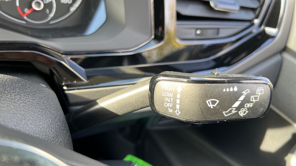 Used Volkswagen Polo 2021 for sale - 76442127: Photo 32