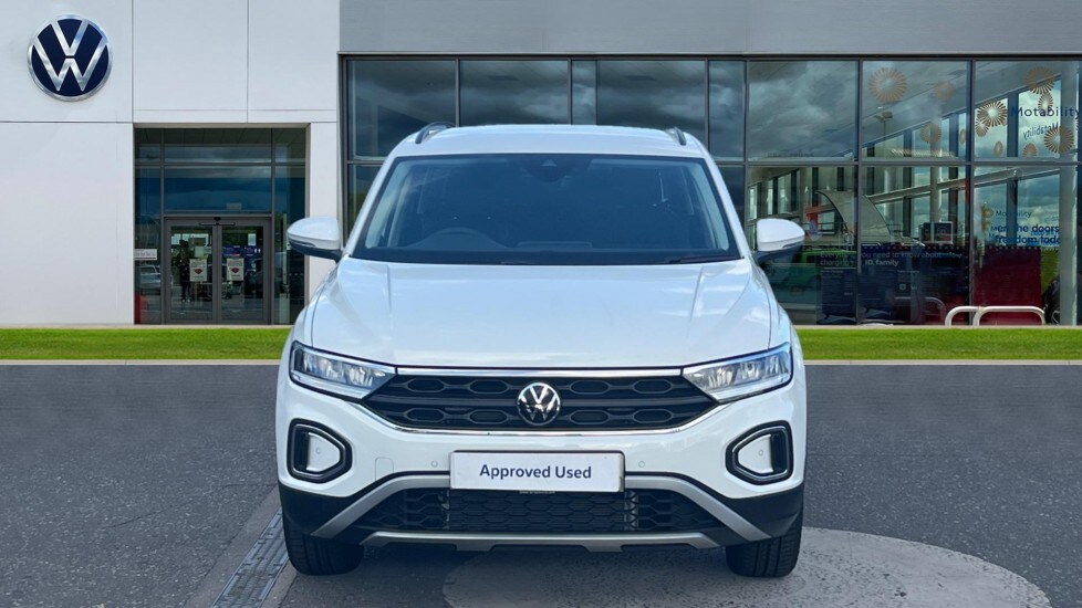 Used Volkswagen T-Roc 2025 for sale - 76025291: Photo 10