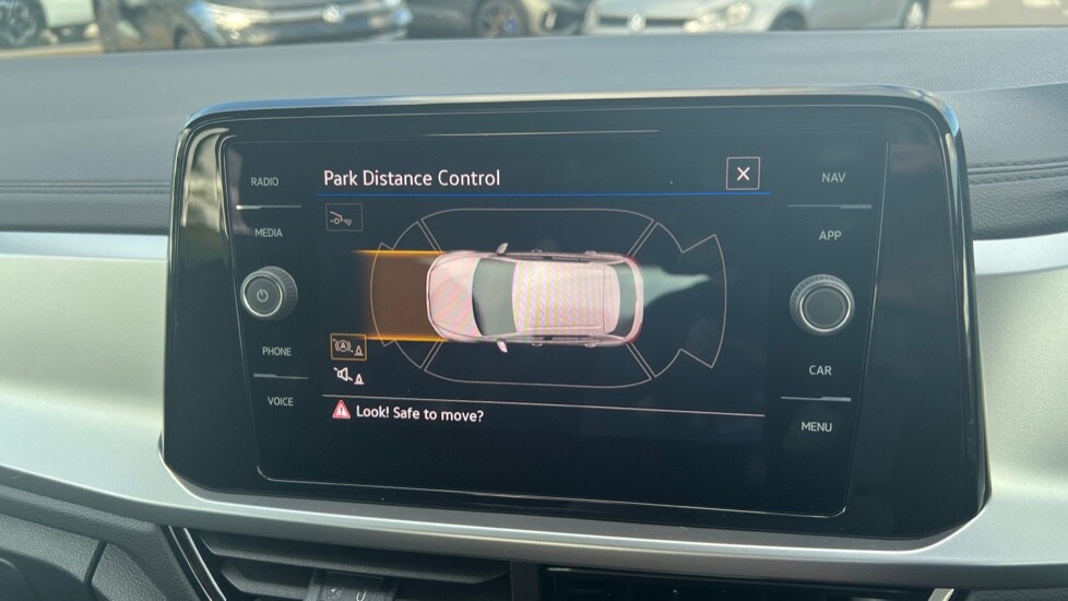 Used Volkswagen T-Roc 2025 for sale - 76025291: Photo 21