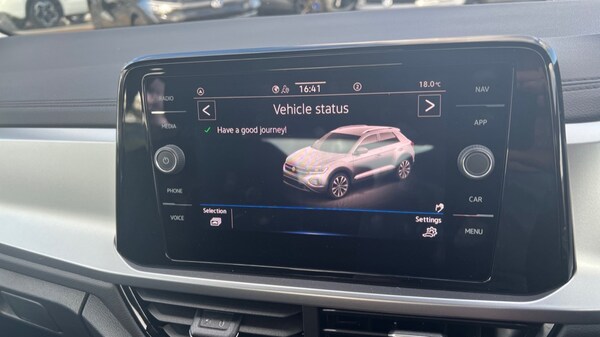 Used Volkswagen T-Roc 2025 for sale - 76025291: Photo 23