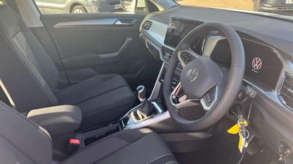 Used Volkswagen T-Roc 2025 for sale - 76025291: Photo 26