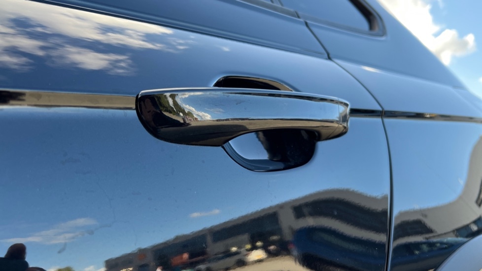 Used Volkswagen Taigo 2025 for sale - 76870587: Photo 50