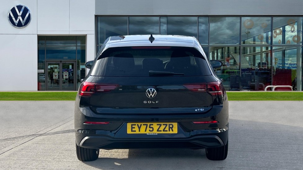 Used Volkswagen Golf 2025 for sale - 76888828: Photo 11