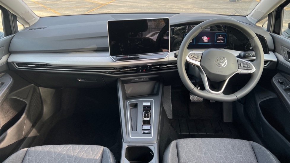 Used Volkswagen Golf 2025 for sale - 76888828: Photo 12