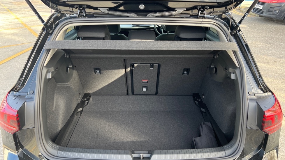 Used Volkswagen Golf 2025 for sale - 76888828: Photo 16