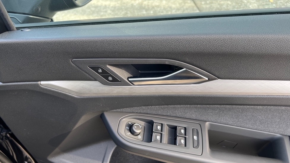 Used Volkswagen Golf 2025 for sale - 76888828: Photo 37