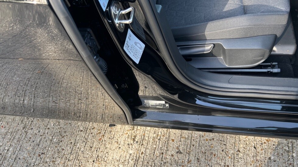 Used Volkswagen Golf 2025 for sale - 76888828: Photo 40