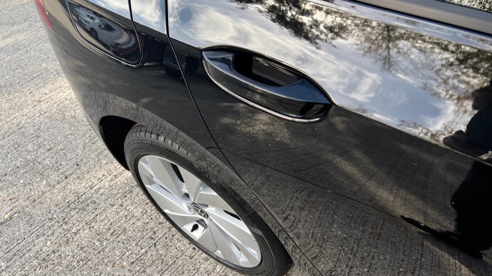 Used Volkswagen Golf 2025 for sale - 76888828: Photo 51