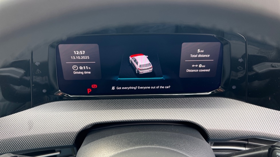 Used Volkswagen Golf 2025 for sale - 76872995: Photo 14