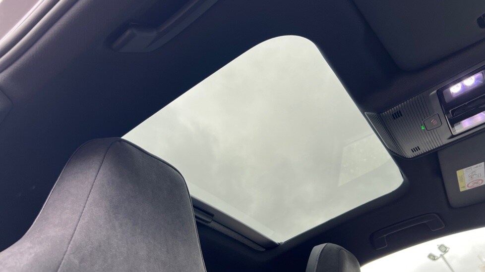 Used Volkswagen Golf 2025 for sale - 76872995: Photo 38