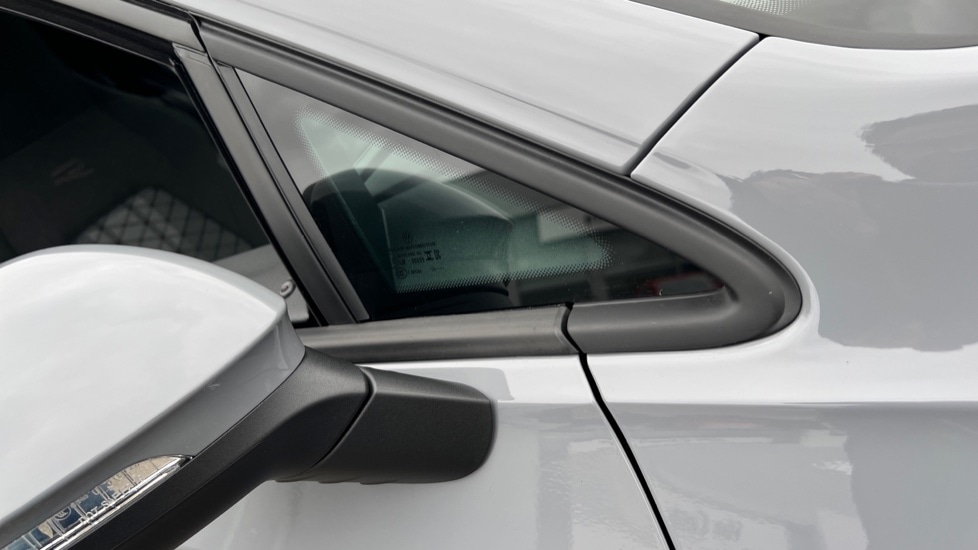 Used Volkswagen Golf 2025 for sale - 76872995: Photo 49