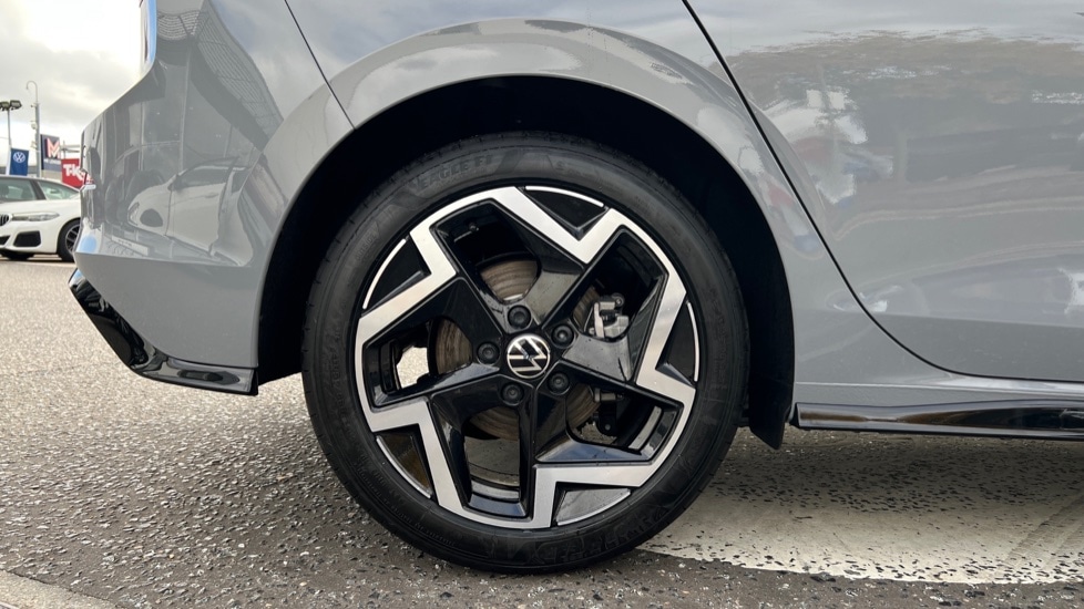 Used Volkswagen Golf 2025 for sale - 76872995: Photo 5