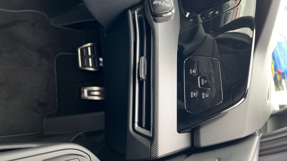 Used Volkswagen Golf 2025 for sale - 76872995: Photo 51