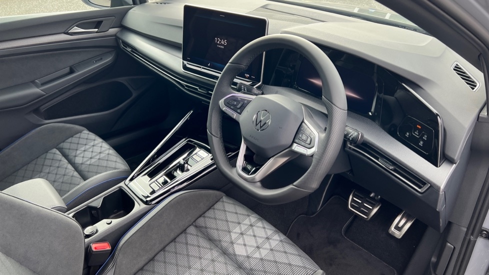 Used Volkswagen Golf 2025 for sale - 76872995: Photo 6