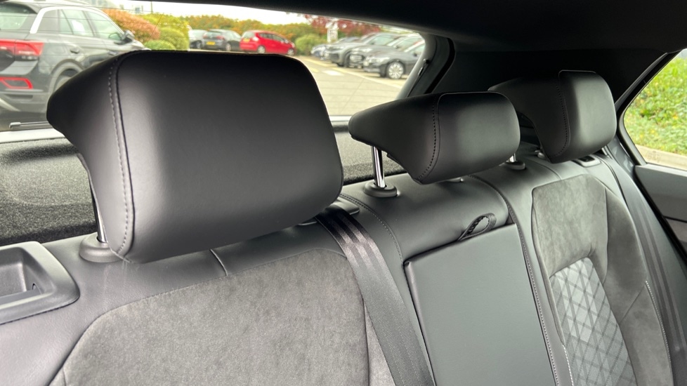 Used Volkswagen Golf 2025 for sale - 76872995: Photo 71