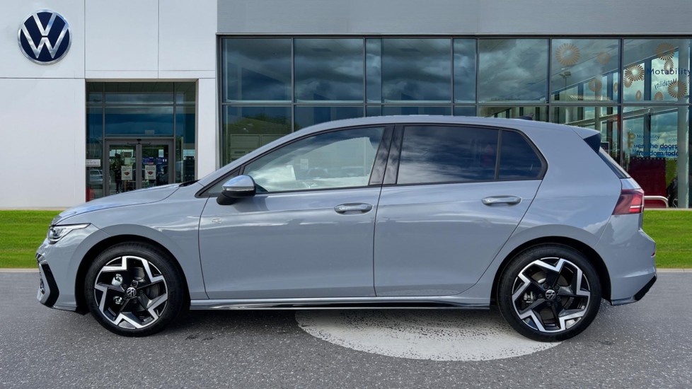 Used Volkswagen Golf 2025 for sale - 76872995: Photo 9