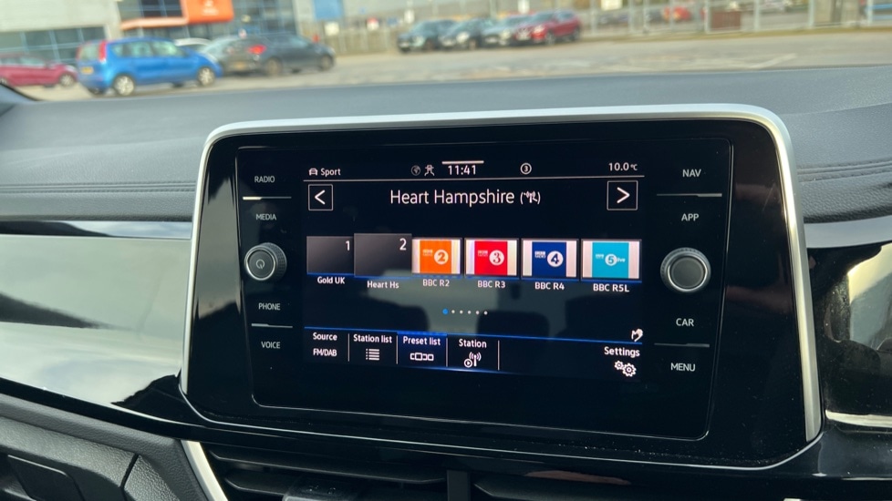 Used Volkswagen T-Roc 2022 for sale - 77010471: Photo 25